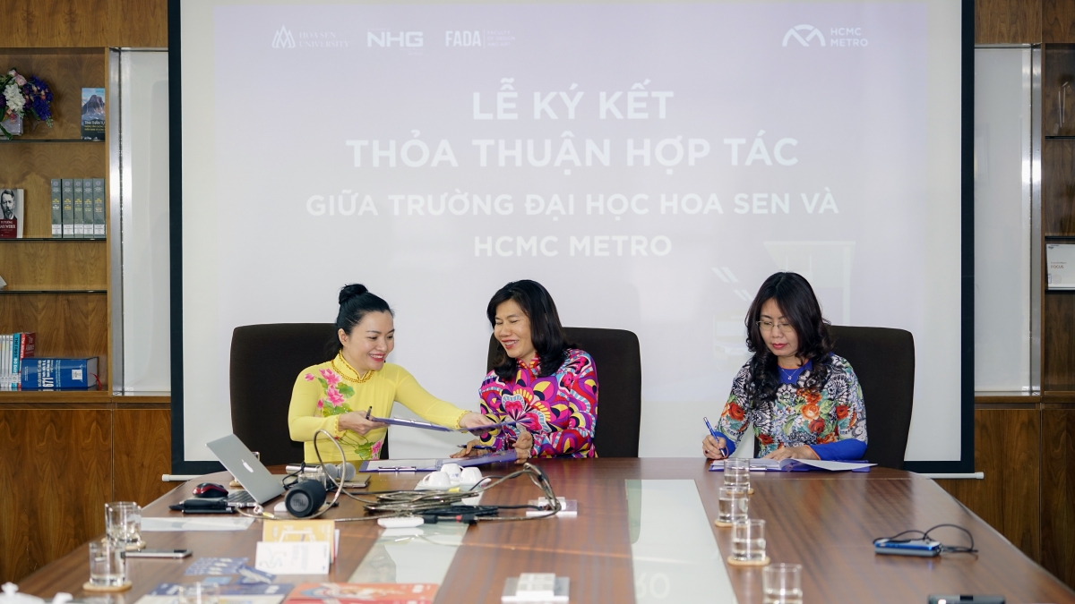 Ky ket thoa thuan hop tac giua HSU va HCMC Metro