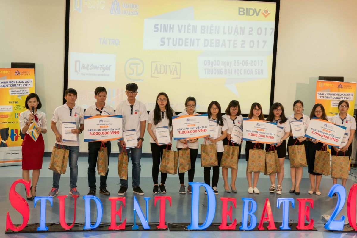 Chung ket Hoa Sen Student Debate 2017